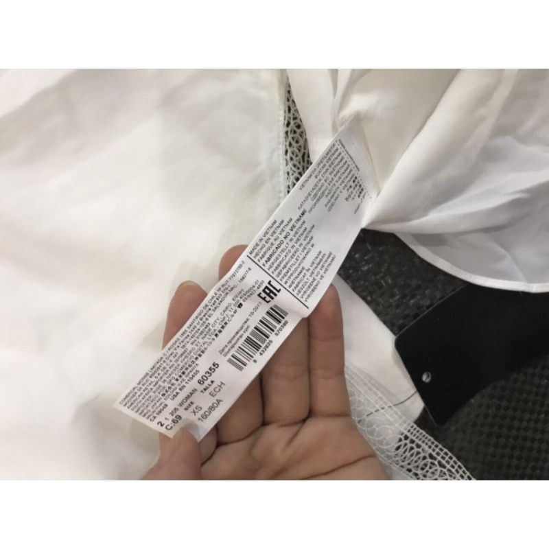 Áo 2 dây Mang0 phối viền ren