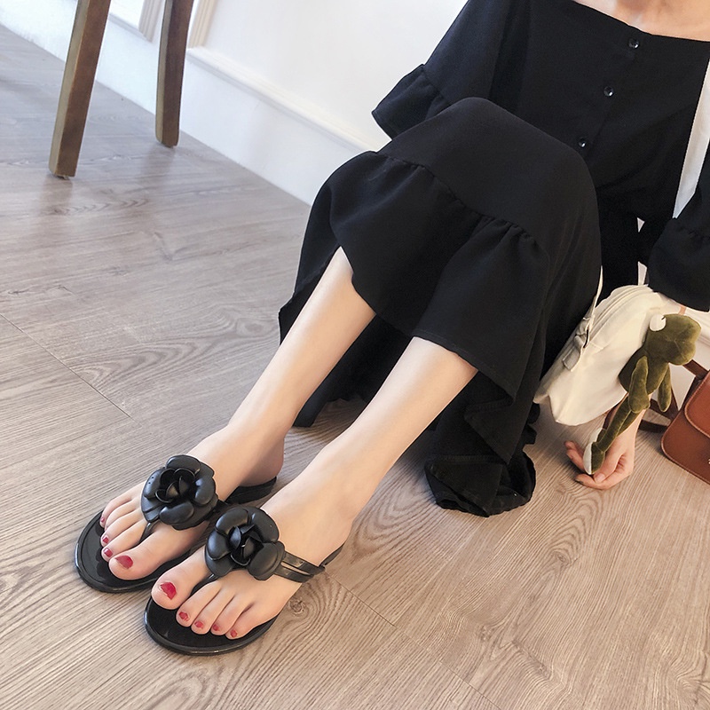 Dép đi biển IELGY đế bằng đính hoa trà xinh xắn cho nữ