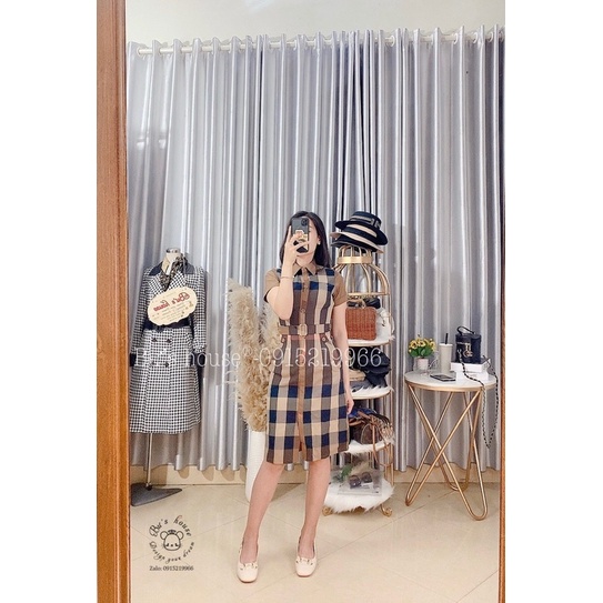 Váy kẻ Bbr túi thật .
