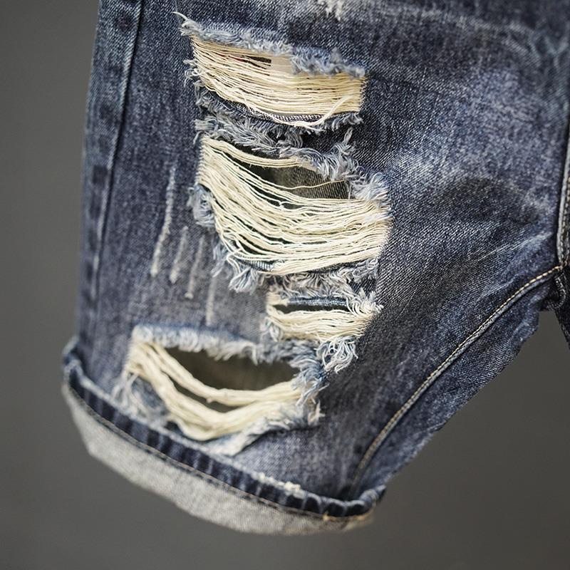 Quần jeans lửng sành điệu dành cho nam