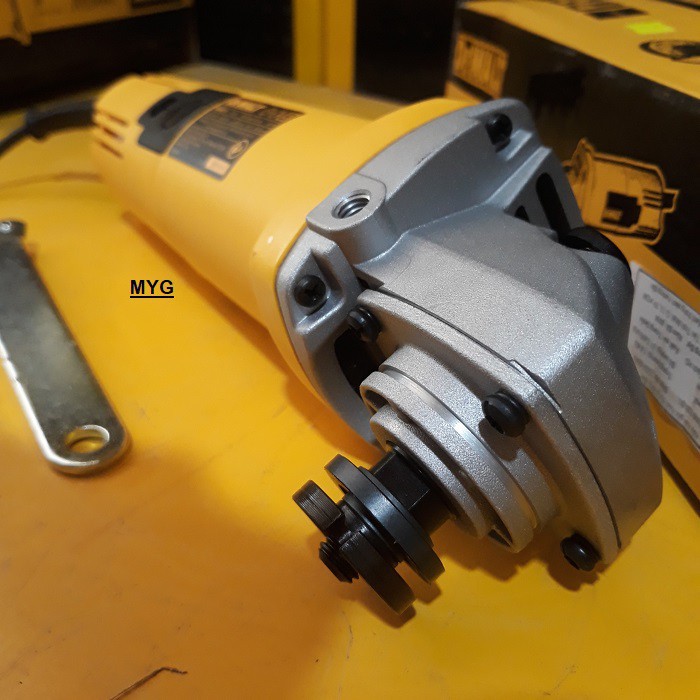 CHÍNH HÃNG - Máy mài góc dùng đĩa 100mm 710W DeWalt DW810B / DW820