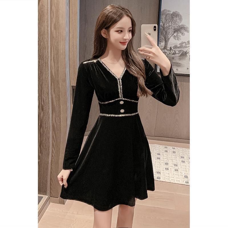 Đầm Nhung Ôm Dáng Cổ Chữ V Đính Kim Sa Sang Trọng Phong Cách Pháp Cổ Điển Thời Trang Cho Nữ