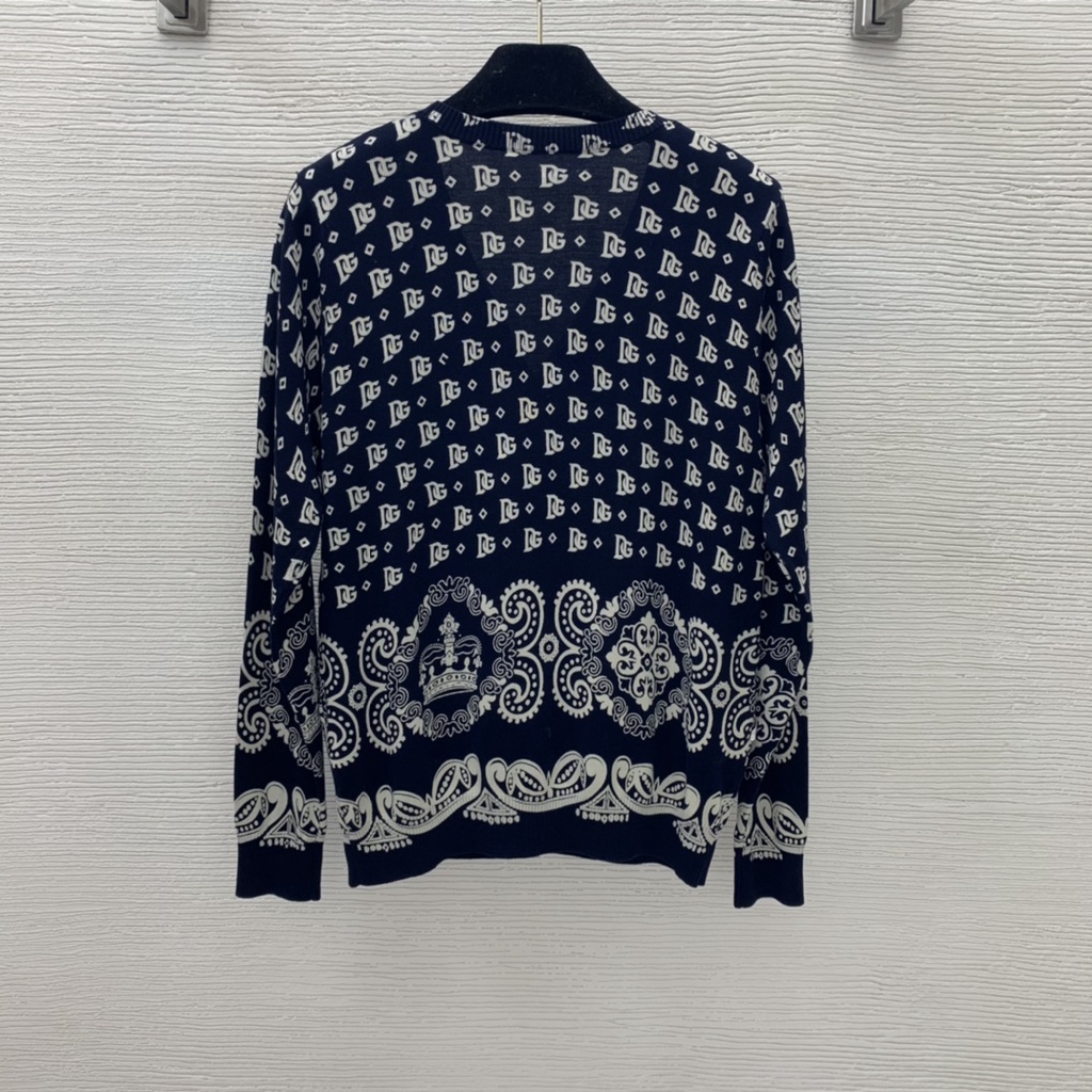 Áo khoác len cardigan Dolce&Gabbana D&G với chất liệu cao cấp, nhẹ