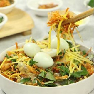 1 bịch bánh tráng trộn sa tế thập cẩm chua cay mặn đậm