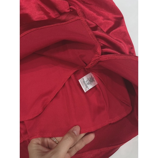 Đầm body lụa nhún hông xuất dư xịn