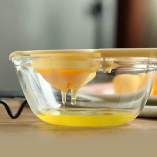 Dụng cụ tách lòng trắng trứng