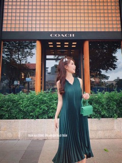 Váy dập ly