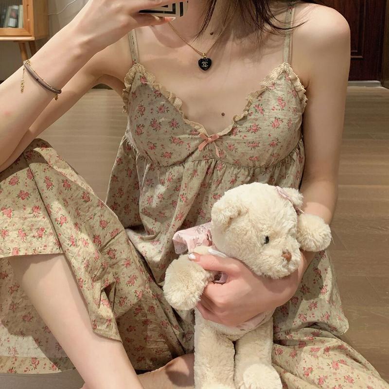 ☄Bộ Đồ Ngủ Áo Hai Dây Có Mút Ngực Và Quần Dài In Hoa Thời Trang Dành Cho Nữ