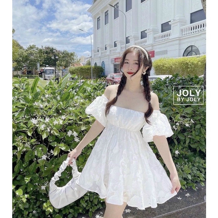 ĐẦM BABYDOLL HOA NỔI BẸT VAI