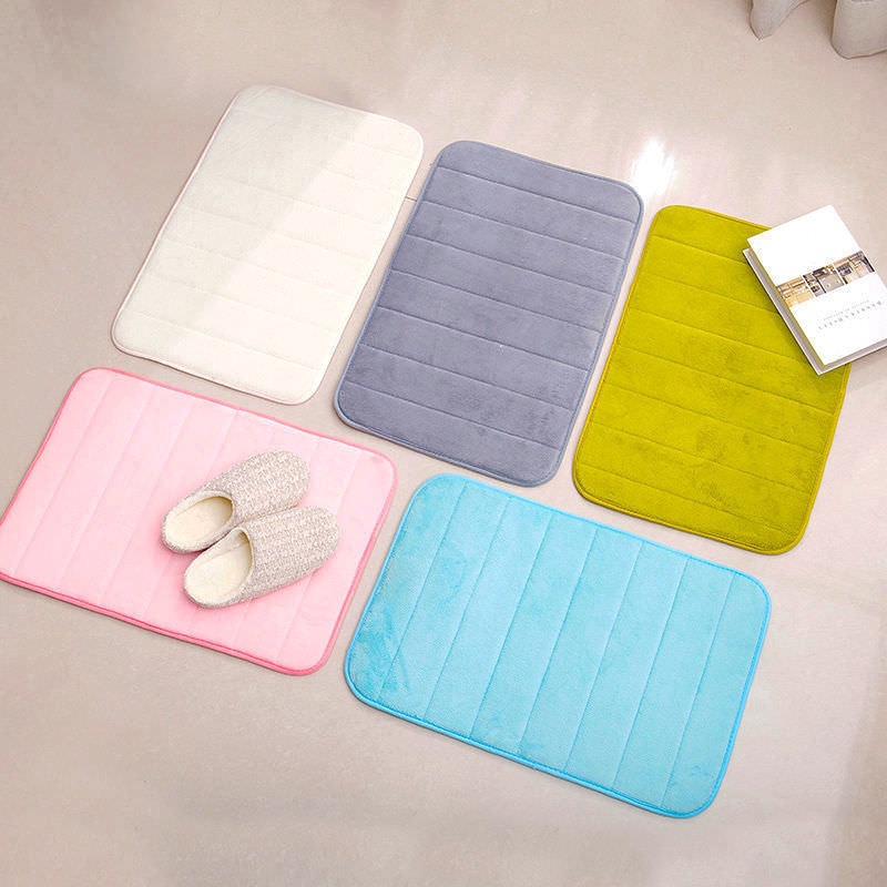 1 thảm chùi chân chống trượt mềm mại dùng cho nhà tắm