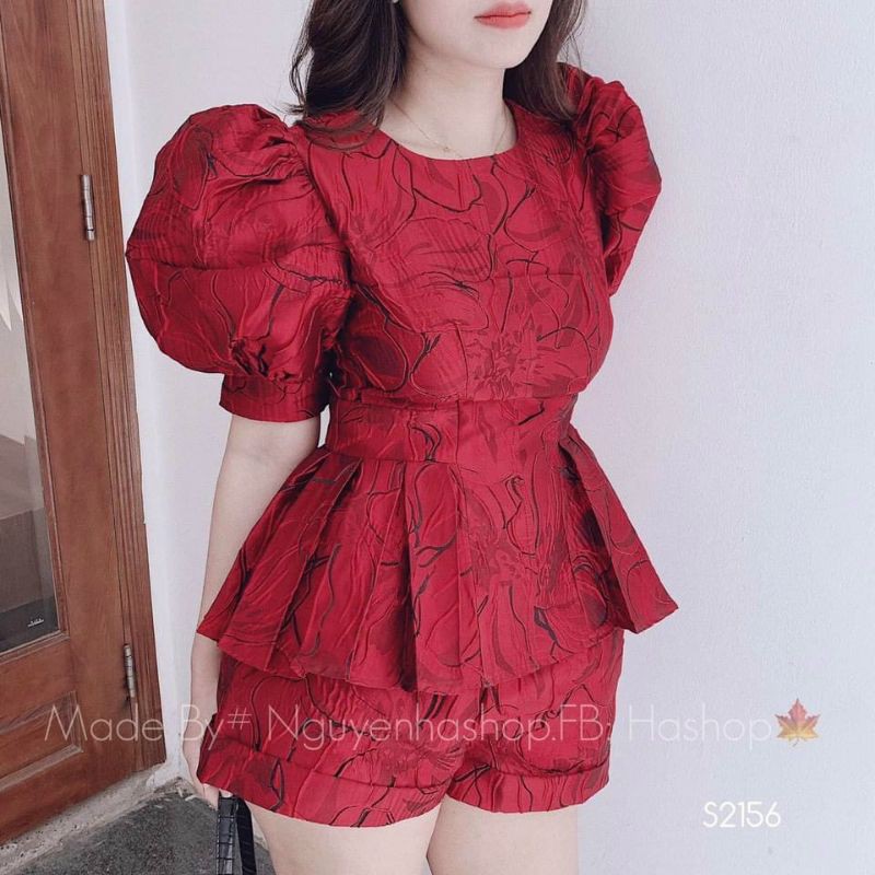 [Mã FATHANG5 giảm 10K đơn 50K] Set áo gấm xốp peplum tay phồng + short | BigBuy360 - bigbuy360.vn