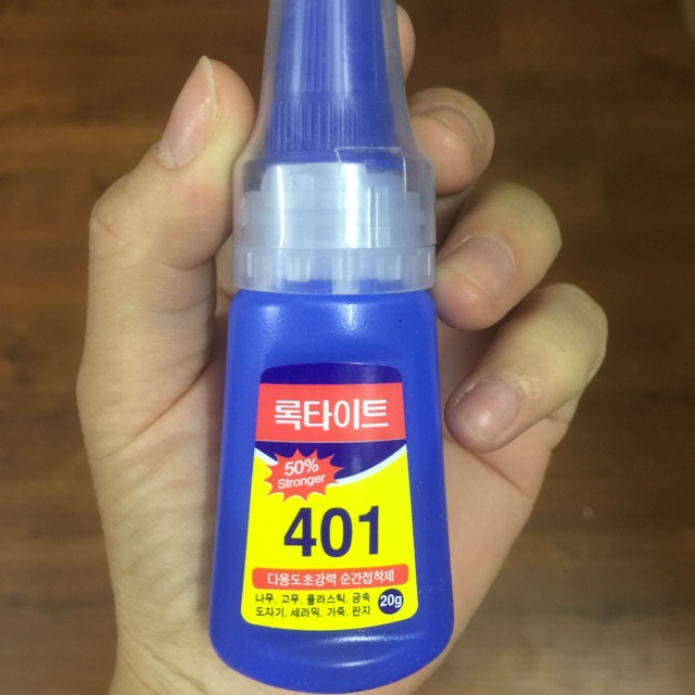 Keo gắn móng , đính đá ...