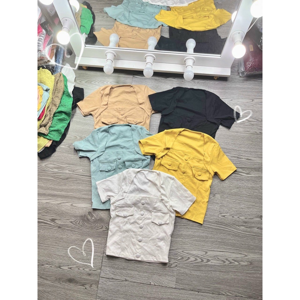 Áo Thun Gân Dày Cổ Vuông Kèm Nút Giả Ngắn Tay Phối Hai Túi Giả Trước Ngực Cực Xinh TTKXA0452