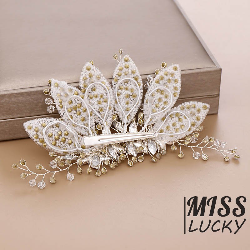 Lược cài tóc kiểu dáng thời trang thanh tú cho cô dâu