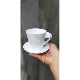 Cốc trà gừng quai xoắn