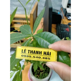 Bảng tên nhân viên đổ keo