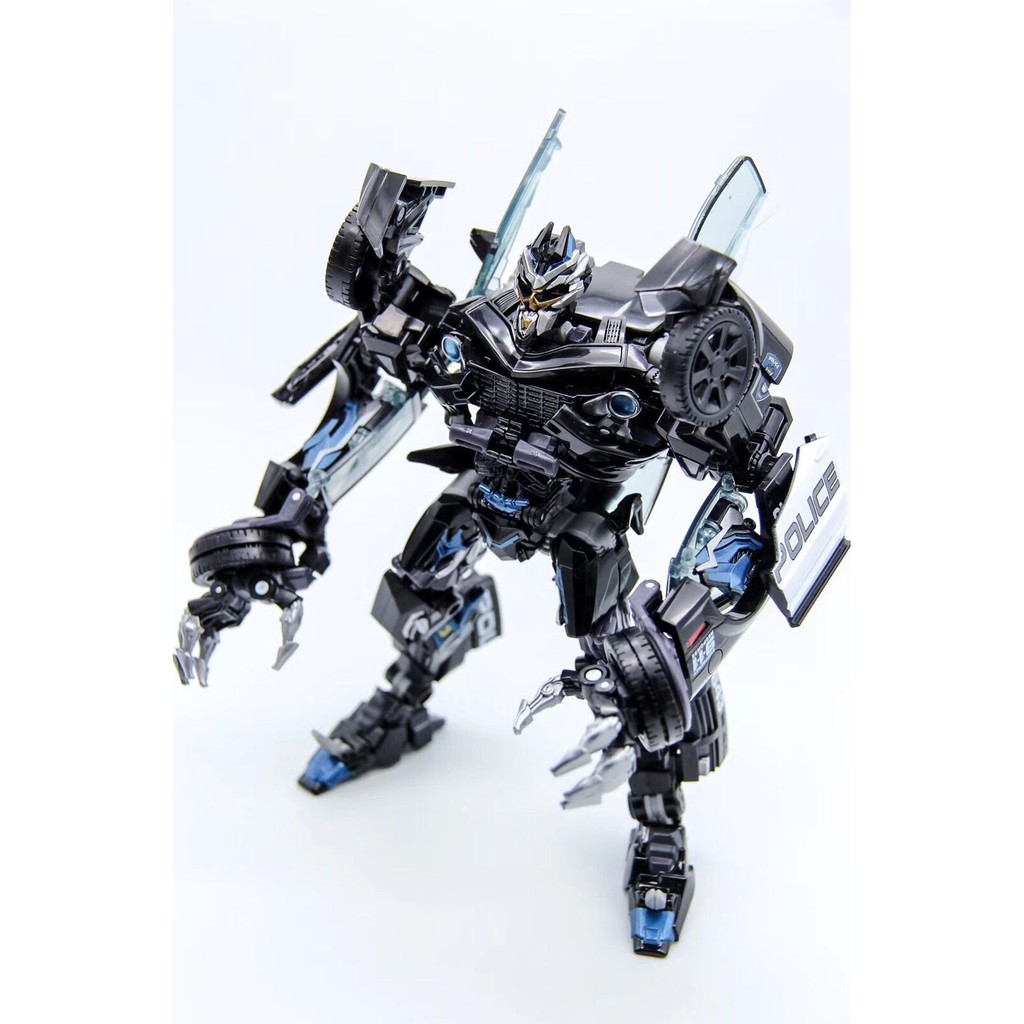 Mô hình Hasbro Transformers: MPM-05 Decepticon Barricade - Masterpiece Movie Series