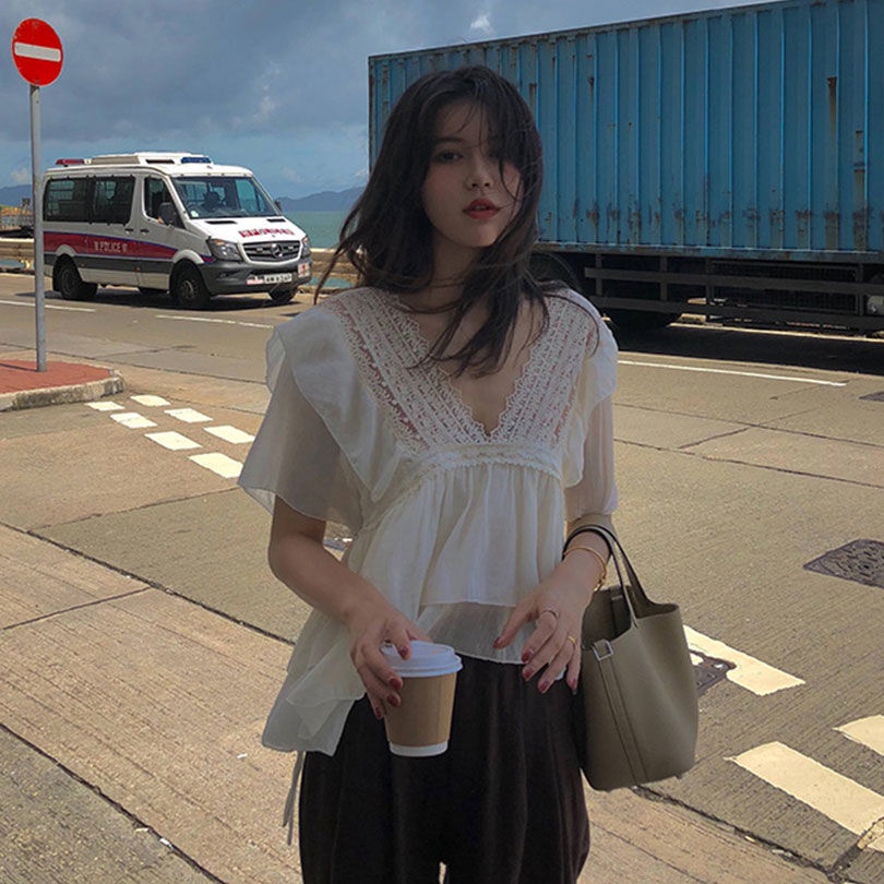 Áo Sơ Mi Voan Tay Ngắn Cổ Chữ v Dáng Rộng Phối Ren Thời Trang Hàng Mới 2022