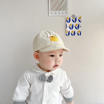 Nón kết/ nón lưỡi trai cho bé thêu VỊT vàng