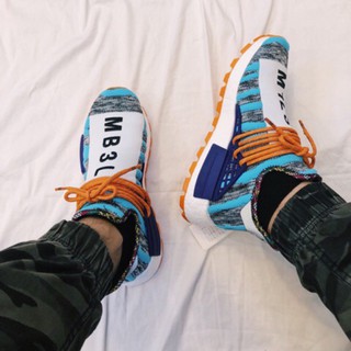 Giày human race boost solarhu màu xanh