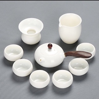 Bộ ấm chén trà Gốm trắng Đức Hoa