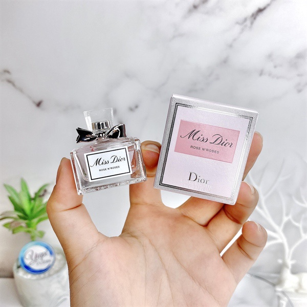 Nước hoa nữ chính hãng mini Dior Miss Dior Blooming Bouquet Mini 5ml