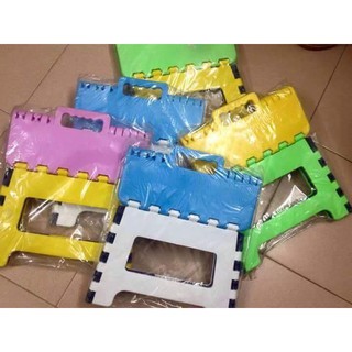 Ghế ngồi gấp gọn cho bé