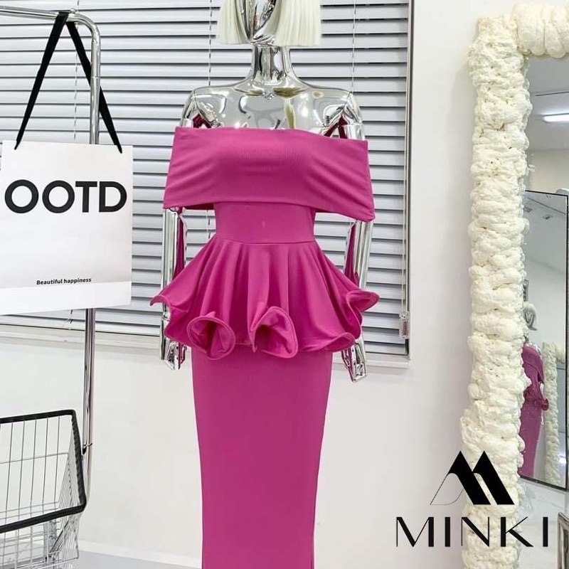 ĐẦM TRỄ VAI CHÂN ZIP DÀI TUNG XOÈ QUẮN CƯỚC A SIÊU HOT CHẤT LIỆU GÂN TĂM