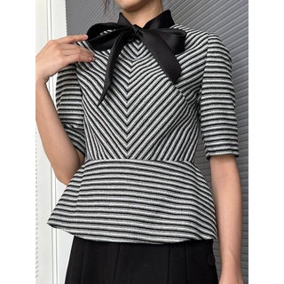 Áo Sọc Trắng Đen Nơ Đen Nữ AT MODA DE LITA