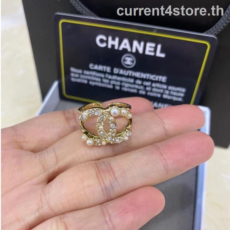 Nhẫn Chanel Hợp Kim Thép Titan Mạ Vàng Hình Trái Tim Đính Đinh Ốc Sang Trọng Cổ Điển Cho Nam Và Nữ Go