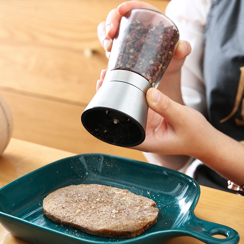 Bộ hũ xay nghiền nhỏ hạt tiêu tiện lợi