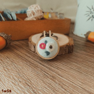 Mẫu đơn pastel (Pastel Peonies) - Móc khóa thêu tay handmade / Hand-embroidered keychain