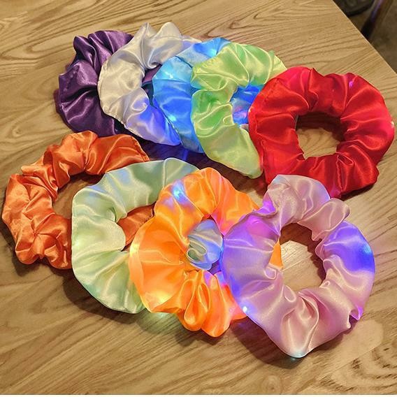 MB34 DHFS PVN18027 Cột tóc scrunchies phát sáng T2 8
