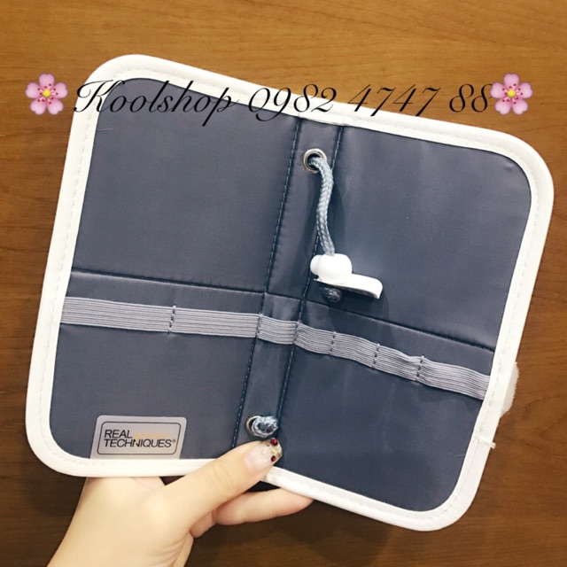 Bao đựng cọ Real Techniques