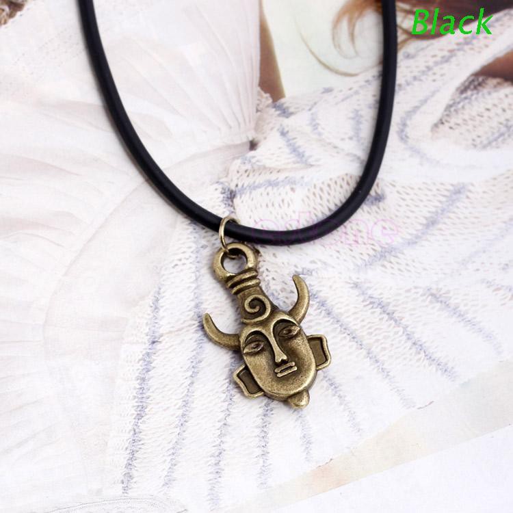 Đen vòng cổ Mặt Bùa Hộ Mệnh