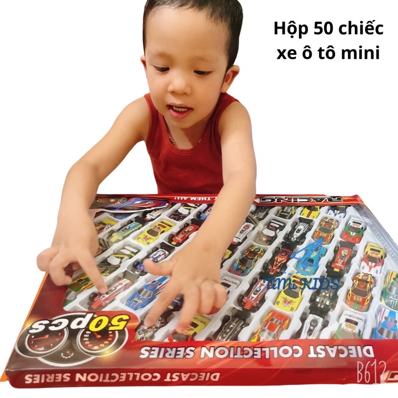 Hộp 50 chiếc xe mô hình ô tô trượt quán tính chất liệu làm bằng thiếc cho bé