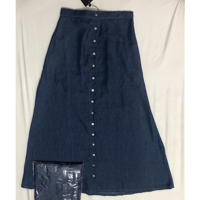 VÁY denim PuII & Bear DÀI NÚT XÀ CỪ