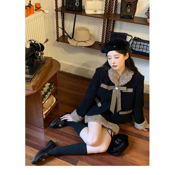 ẢNH THẬT Set Áo Khoác Chân Váy Dạ Đen Viền Bông