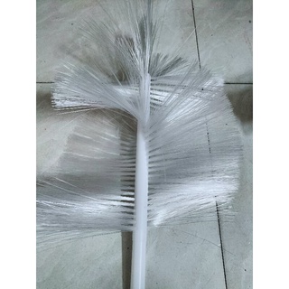 Chổi rửa bình nước suối.