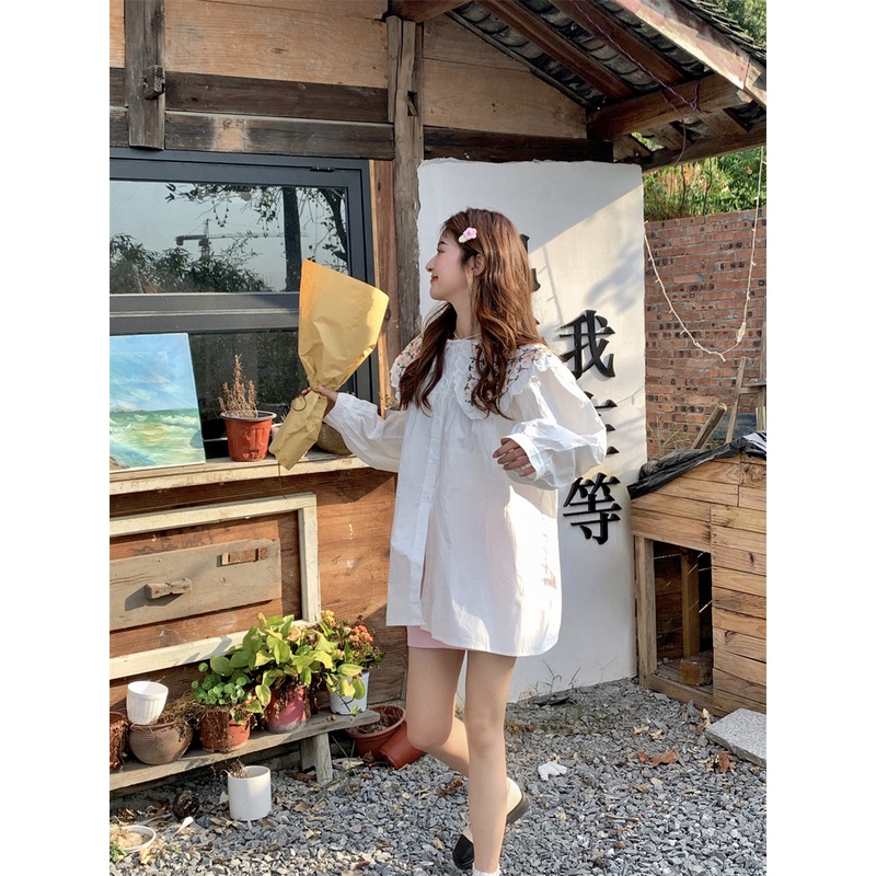 Áo Sơ Mi Trắng Tay Dài Cổ Búp Bê Họa Tiết Hoa Thời Trang Hàn Quốc Thiết Kế Ngọt Ngào Cho Nữ