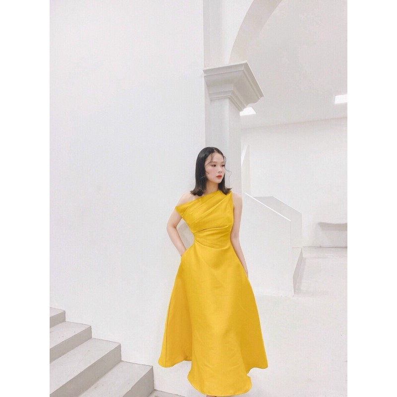 ĐẦM XOÈ CHÉO VAI XẾP LY