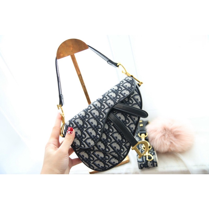 Túi xách nữ Dior Saddle kèm quai thổ cẩm fullbox