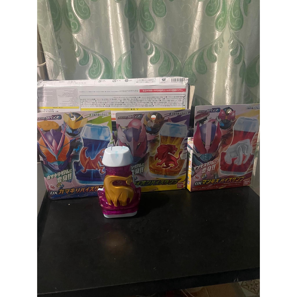 Mô hình đồ chơi DX VISTAMP BANDAI KAMEN RIDER REVICE