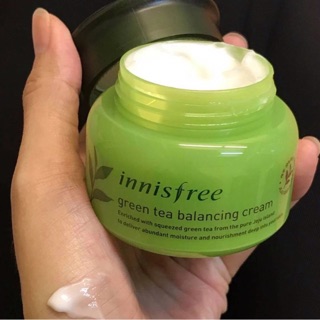 Kem dưỡng da Innisfree trà xanh