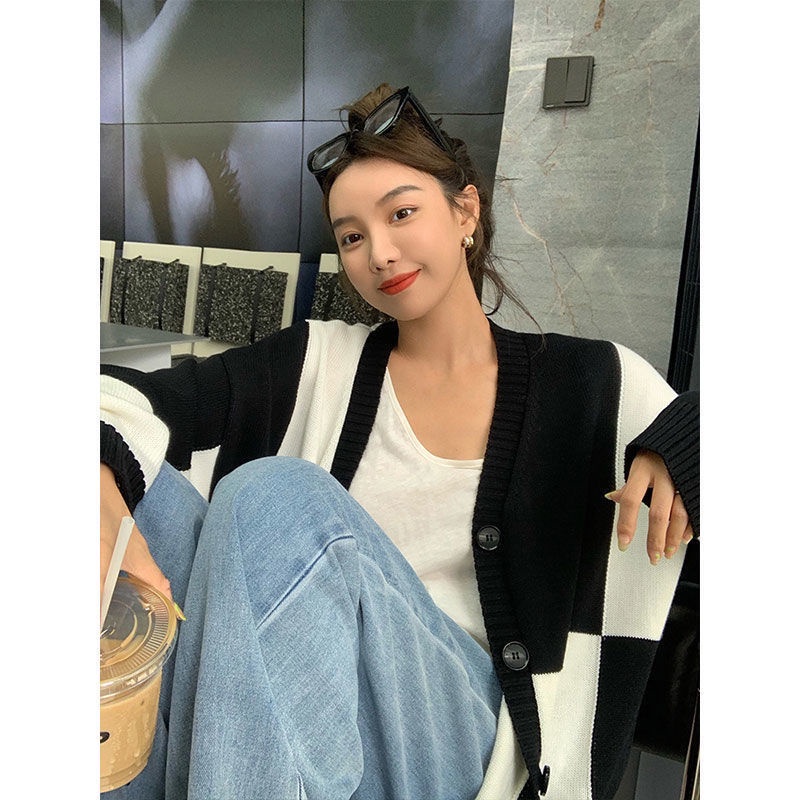 Áo khoác cardigan dệt kim cổ chữ V tay dài dáng rộng thời trang mùa thu mới cho nữ