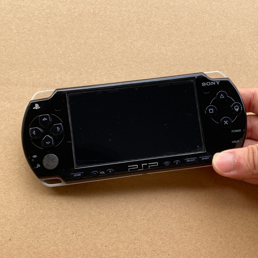 Máy chơi Game Sony PSP 2000 ( Cài sẵn game )