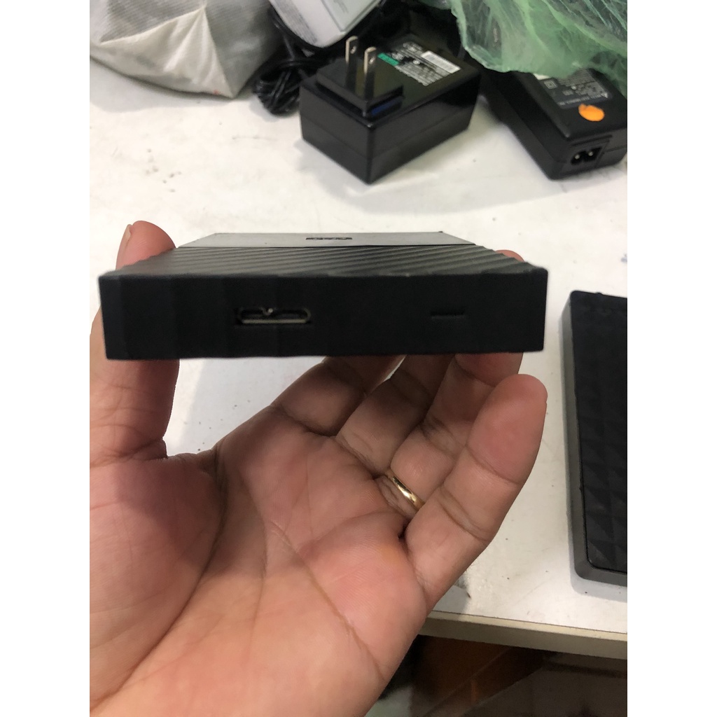 Box ổ cứng di động 1tb ( 1000Gb) và 500gb chuyên chứa dữ liệu cho anh chị mang theo bên mình