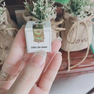chấm tàn nhang phương anh