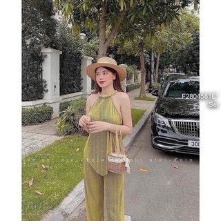 Set cổ yếm dập ly quần dài
