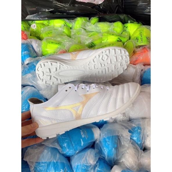 Giày đá Bóng mizuno neo 3 đế TF dành cho sân nhân tạo, Có khâu đế mũi giày. Hỗ trợ đổi trả, cam kết gửi hàng chuẩn 👗